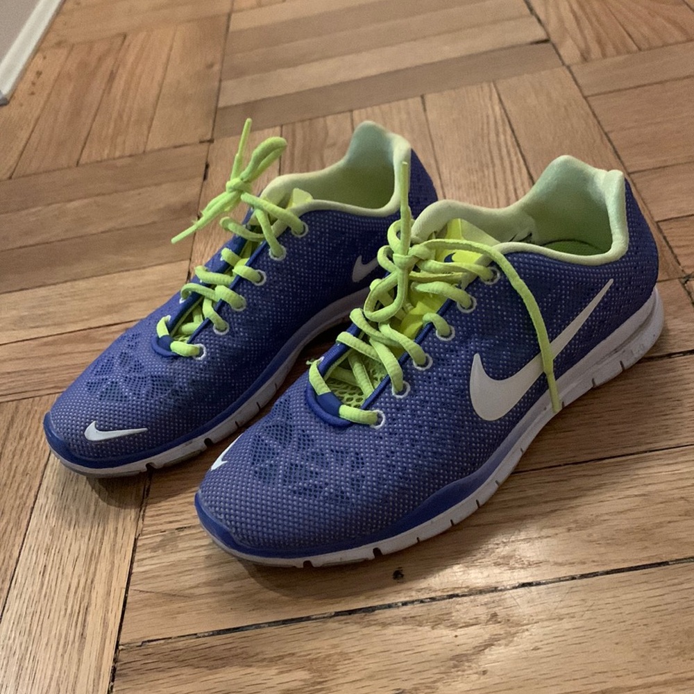 Nike training sneakers